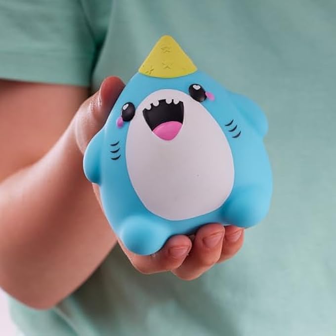 Smooshzees CUTEZEES SNAWS, BLUE SHARK, COLLECTABLE CHARACTERS, SUPERSOFT, CUDDLY AND SQUISHY! - Image 4